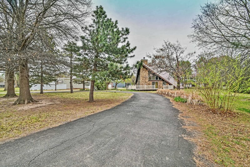 1107 Monroe , Harper, KS 67058