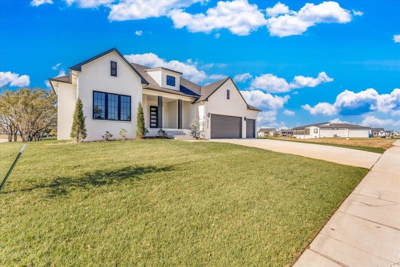 2701 N Anna St, Wichita, KS 67205