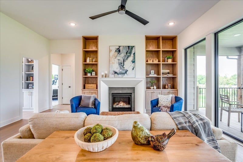 9646 Cedar Ln, Maize, KS 67101