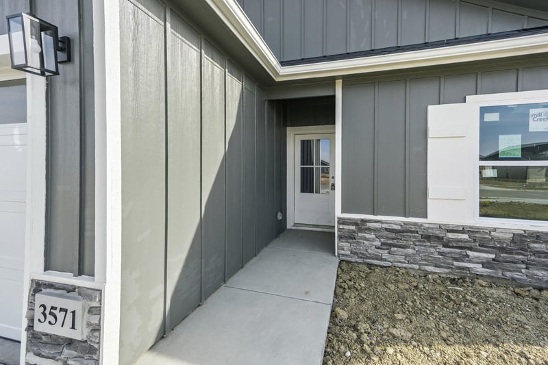 3571 E Bearsden St, Derby, KS 67037-7821
