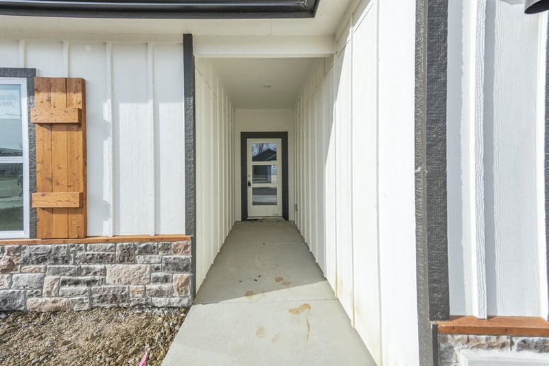 3560 E Bearsden St, Derby, KS 67037-7821