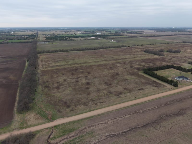 00000 39th St S, Derby, KS 67037