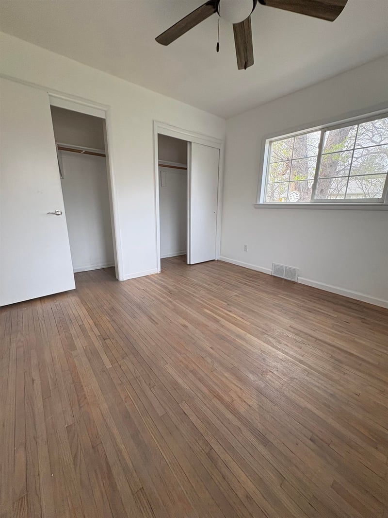 428 Meridian Ave, Wichita, KS 67203