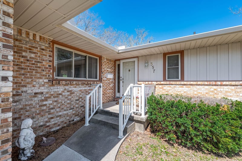 357 Village Ln, Eureka, KS 67045