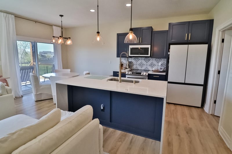 5247 Cambridge St, Bel Aire, KS 67226