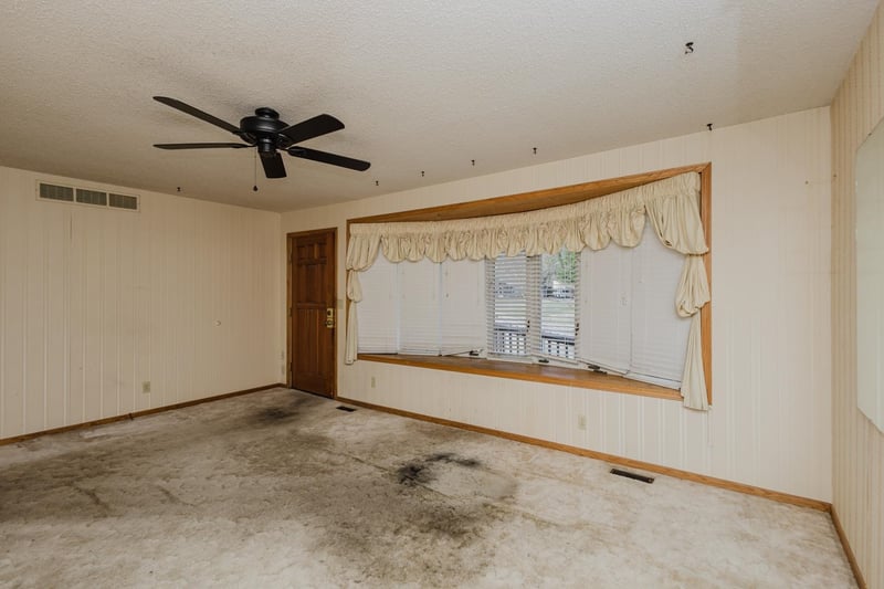 1112 N Acadia, Wichita, KS 67212