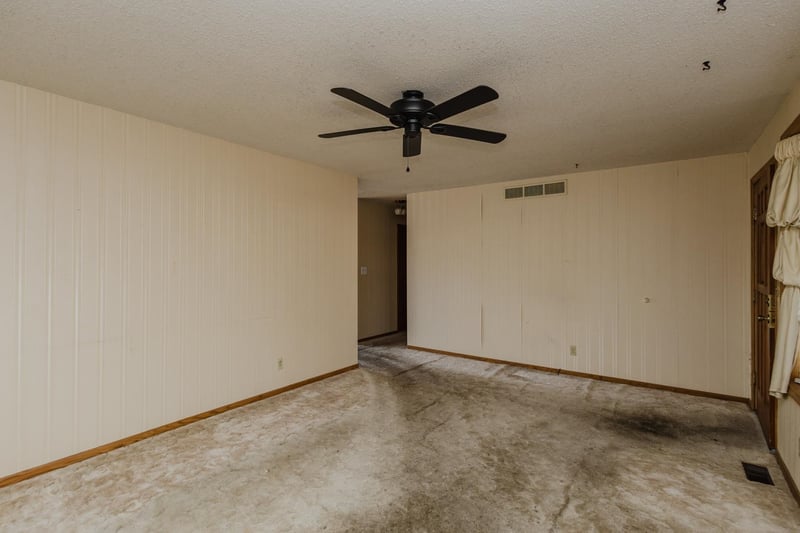 1112 N Acadia, Wichita, KS 67212