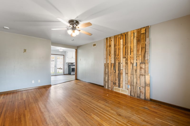 2331 Dellrose Ave, Wichita, KS 67218