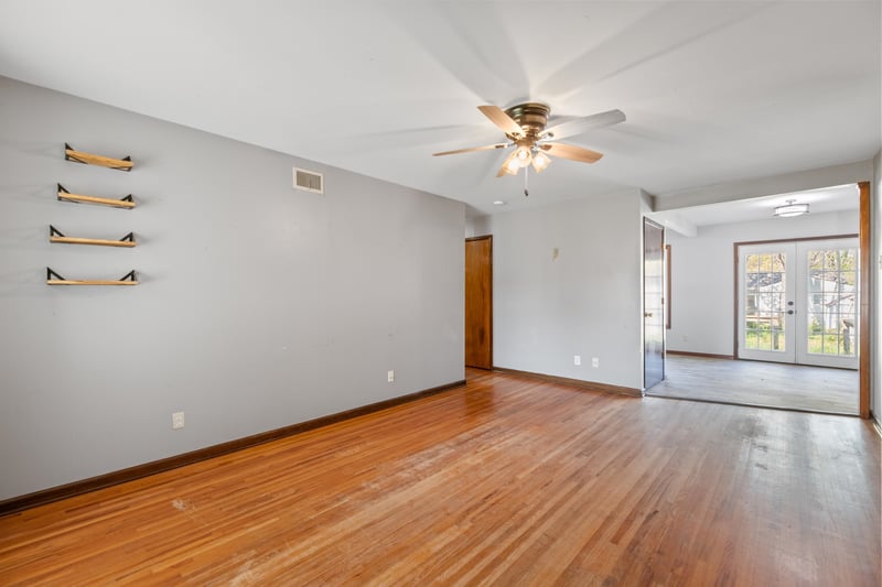 2331 Dellrose Ave, Wichita, KS 67218
