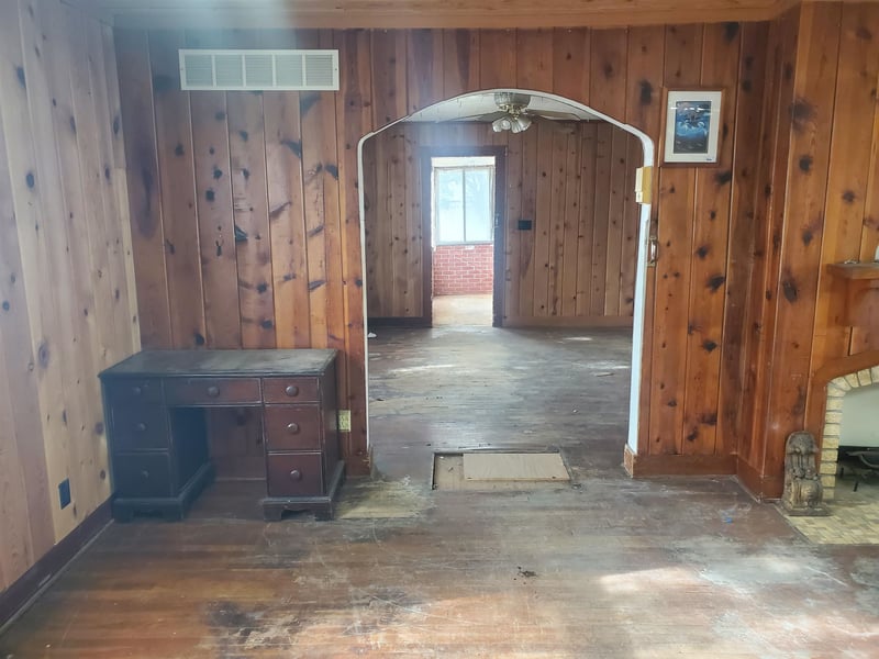 427 2nd , Arkansas City, KS 67005