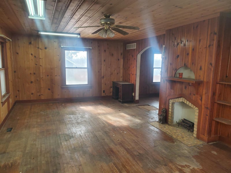 427 2nd , Arkansas City, KS 67005