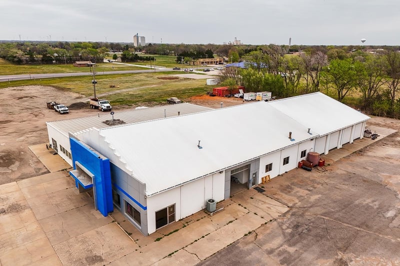 890 Hwy 14 , Harper, KS 67058