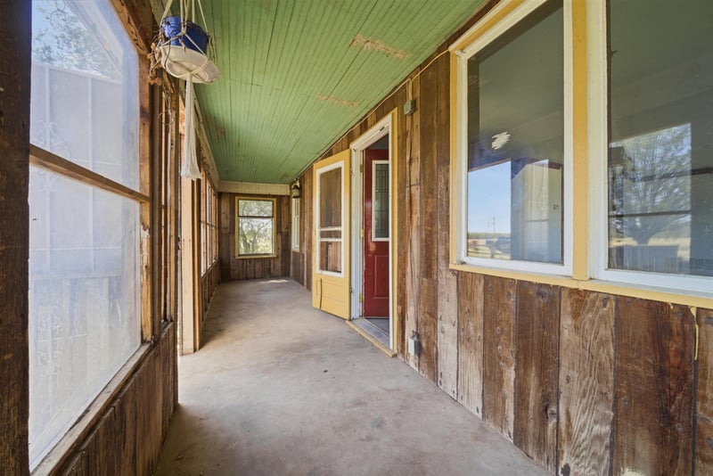 13037 SE 140th Ave, Norwich, KS 67118