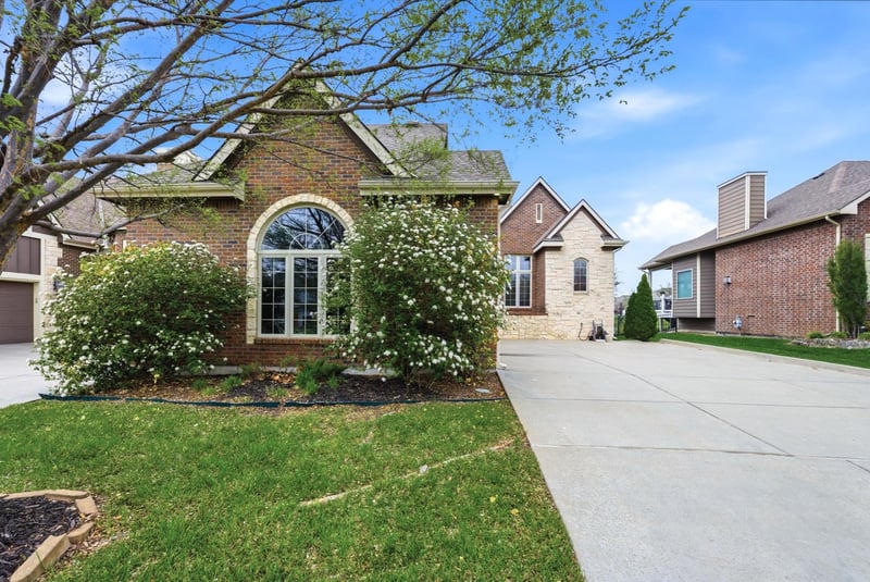 15818 E Majestic St, Wichita, KS 67230