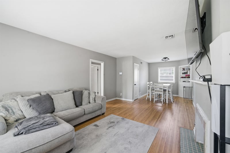 3333 Bayley St, Wichita, KS 67218