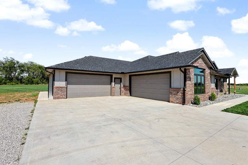 104 Estes St, Garden Plain, KS 67050