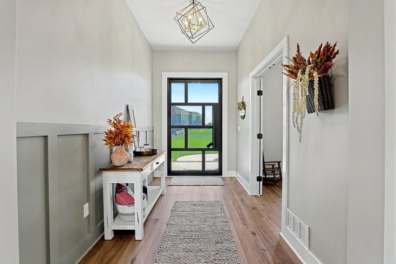 104 Estes St, Garden Plain, KS 67050