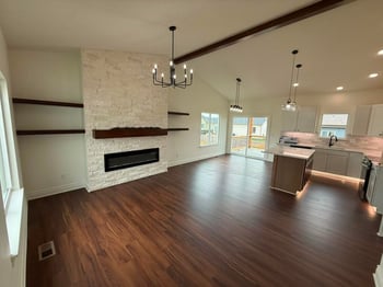 5037 Toben Dr, Bel Aire, KS 67226