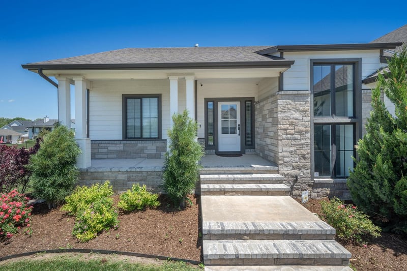 1604 Shadow Rock Dr, Andover, KS 67002