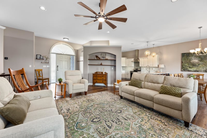 500 N Fiddlers Creek St, Valley Center, KS 67147