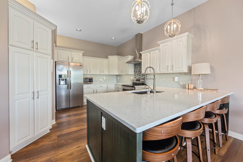 500 N Fiddlers Creek St, Valley Center, KS 67147