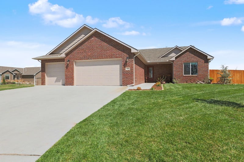 15513 E Hazel Nut Ct, Wichita, KS 67230