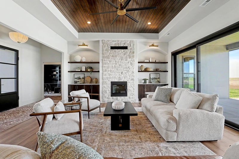 24411 Stone Bottom St, Goddard, KS 67052