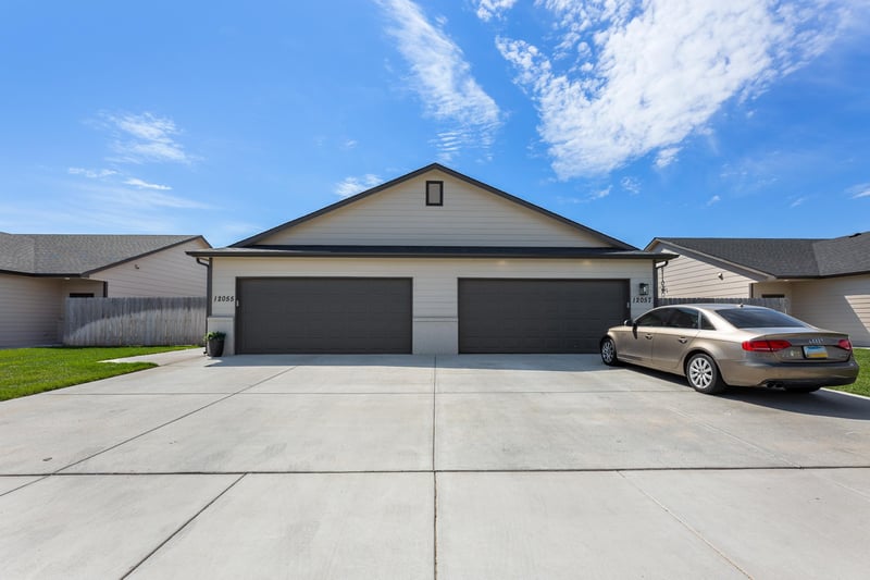 12105 12107 Shadow Lakes St, Maize, KS 67205-5261