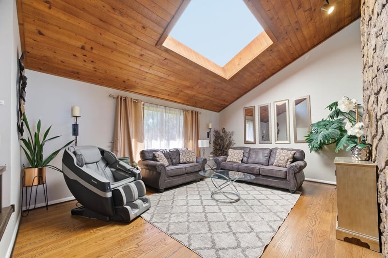 2571 N Greenleaf Ct, Wichita, KS 67226