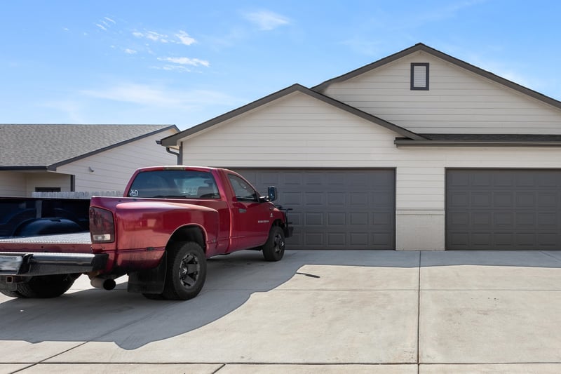 12049 12051 Shadow Lakes St, Maize, KS 67205-5261