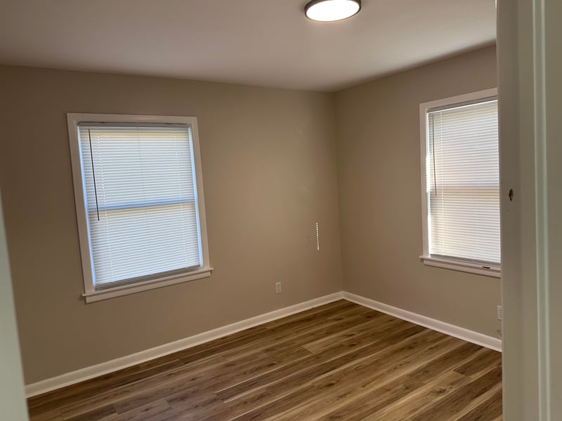 4575 Walnut Ave, Wichita, KS 67217