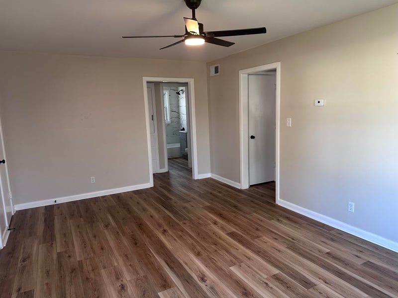 4575 Walnut Ave, Wichita, KS 67217