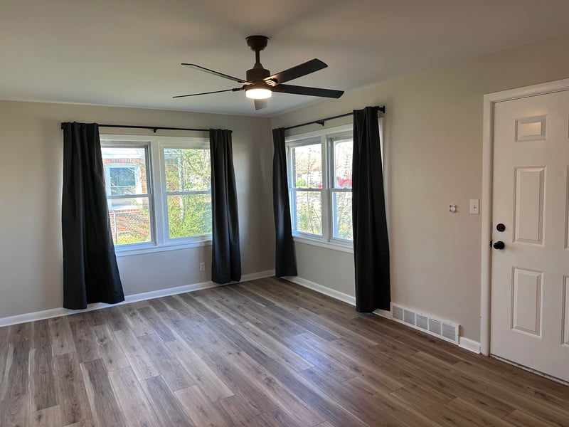 4575 Walnut Ave, Wichita, KS 67217
