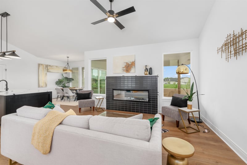 3137 Pine Grove Cir, Wichita, KS 67205