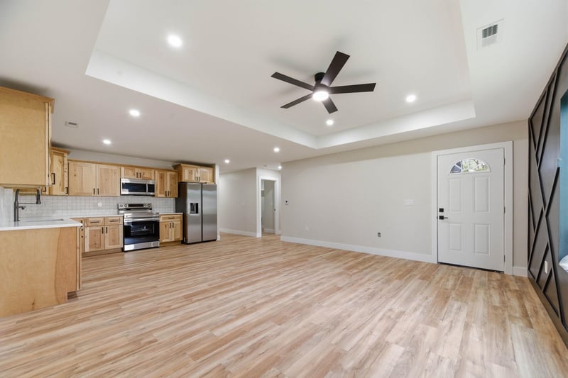 1707 S Dodge Ave, Wichita, KS 67213