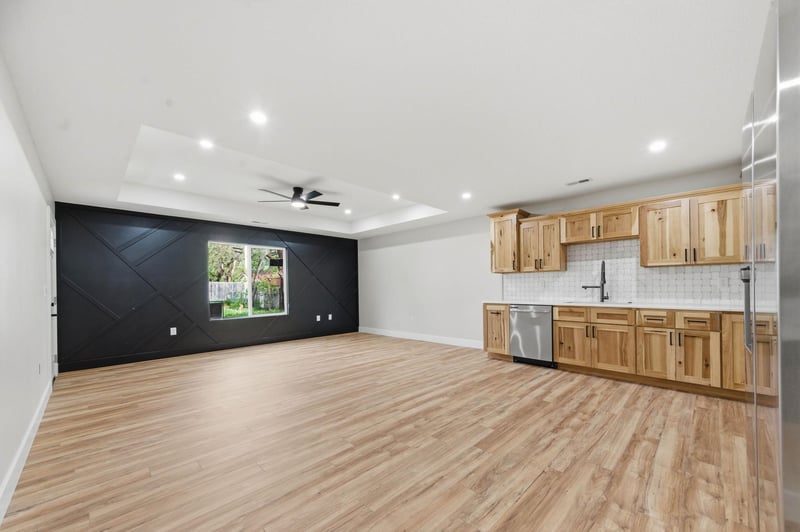 1707 S Dodge Ave, Wichita, KS 67213