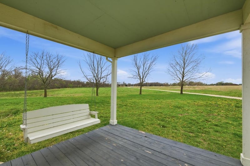 20955 SW Indianola Rd, Douglass, KS 67039