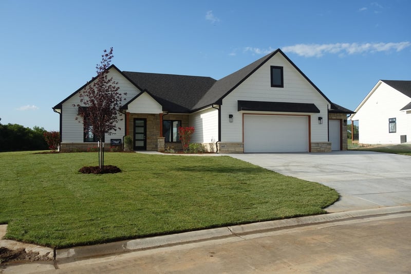 1627 Diamond Cir, Mulvane, KS 67110