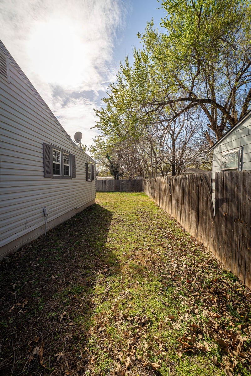 810 Church St, Concordia, KS 66901