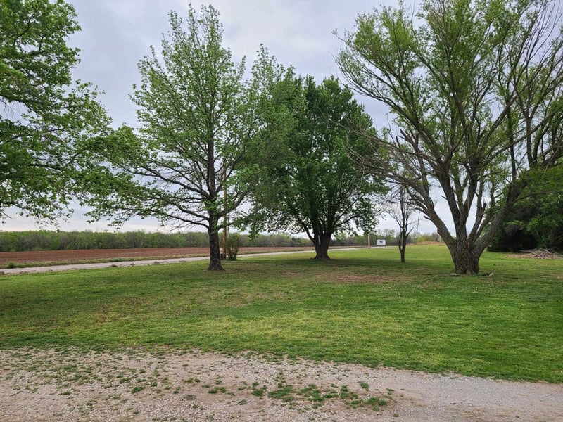 32331 51st Rd, Arkansas City, KS 67005
