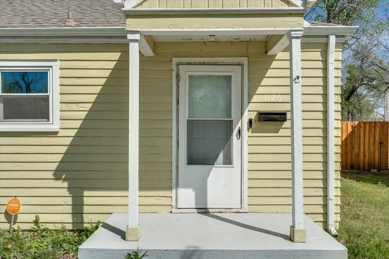 1126 Lulu Ave, Wichita, KS 67211