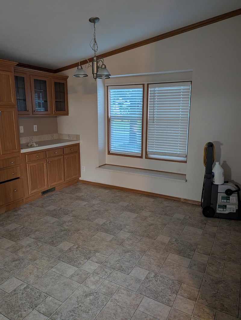 916 8th , Winfield, KS 67156