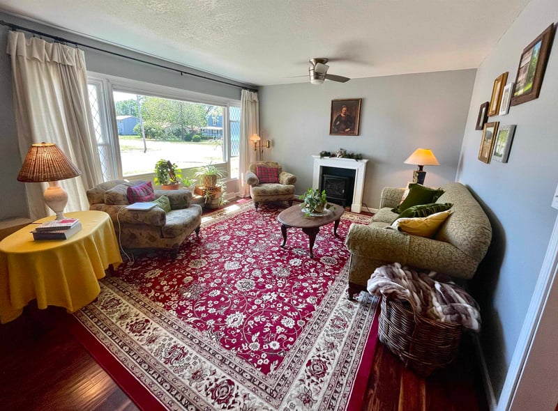 122 W Vine St, Argonia, KS 67004