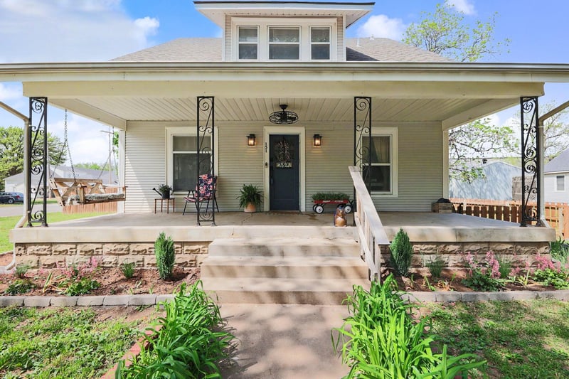 151 S Lee St, Clearwater, KS 67026