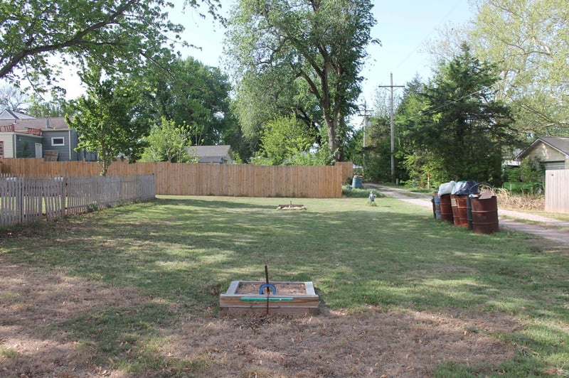 828 Anthony Ave, Anthony, KS 67003