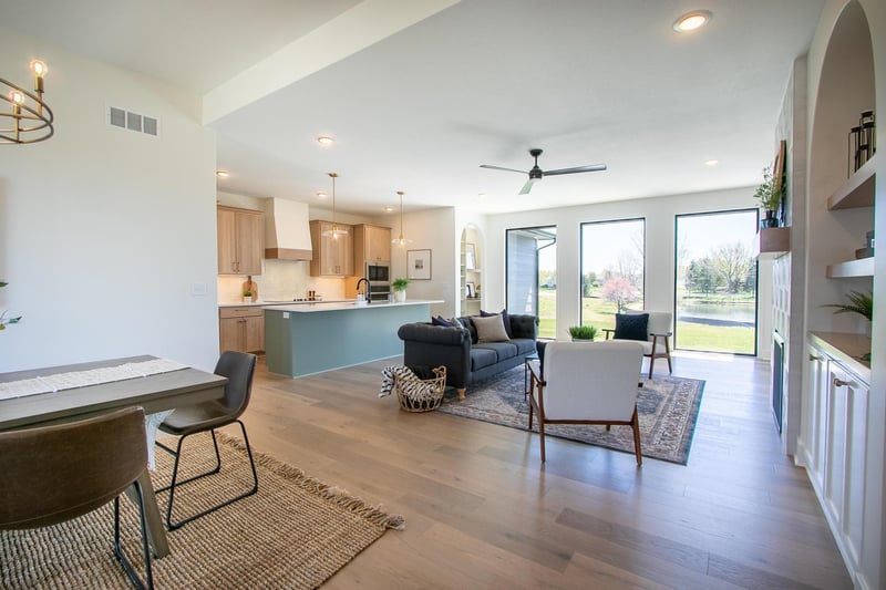 511 Glen Creek St, Newton, KS 67114