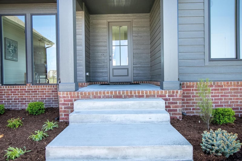 511 Glen Creek St, Newton, KS 67114