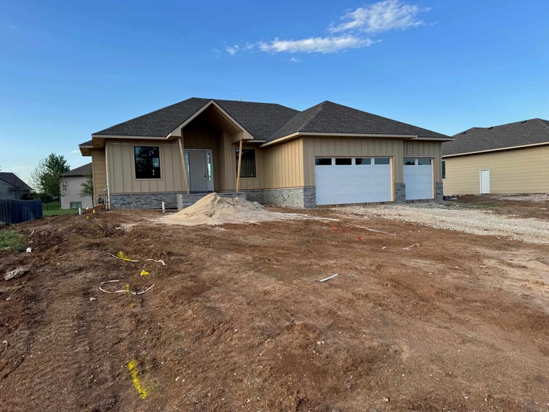 3414 Deer Rdg, Rose Hill, KS 67133