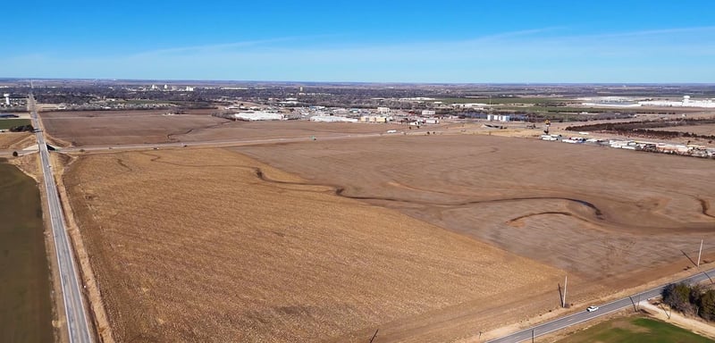00000 17th Ave, Mcpherson, KS 67460