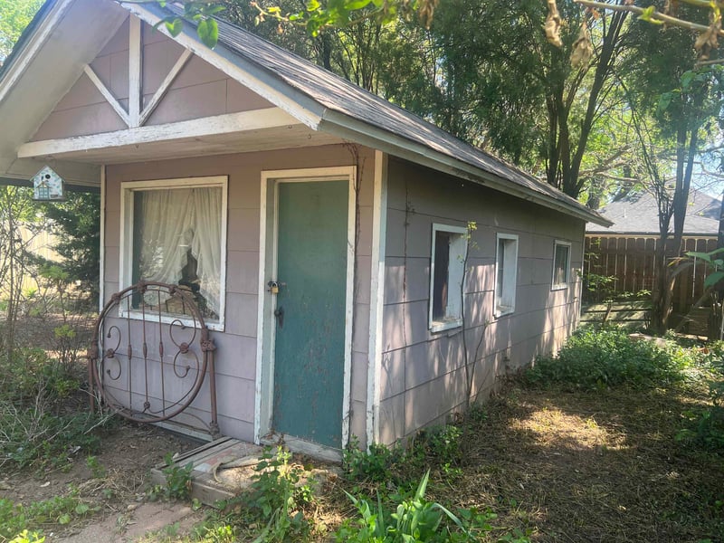 1004 9 , Arkansas City, KS 67005